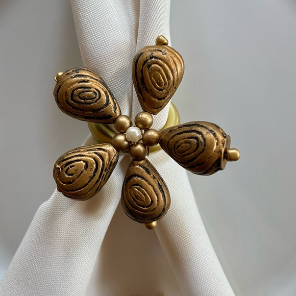 Set of 6 handmade floral design beaded napkin holders napkin rings - Picture 2 of 4